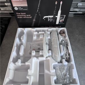 Sonicare DiamondClean Toothbrush